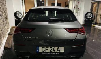 MERCEDES BENZ   CLA 180D SHB URBAN MOTOR 2.0CC completo