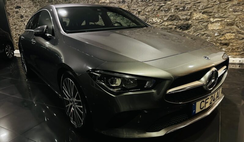 MERCEDES BENZ   CLA 180D SHB URBAN MOTOR 2.0CC completo