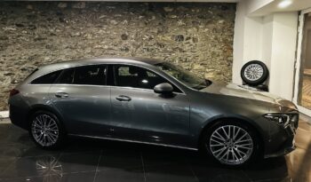 MERCEDES BENZ   CLA 180D SHB URBAN MOTOR 2.0CC completo