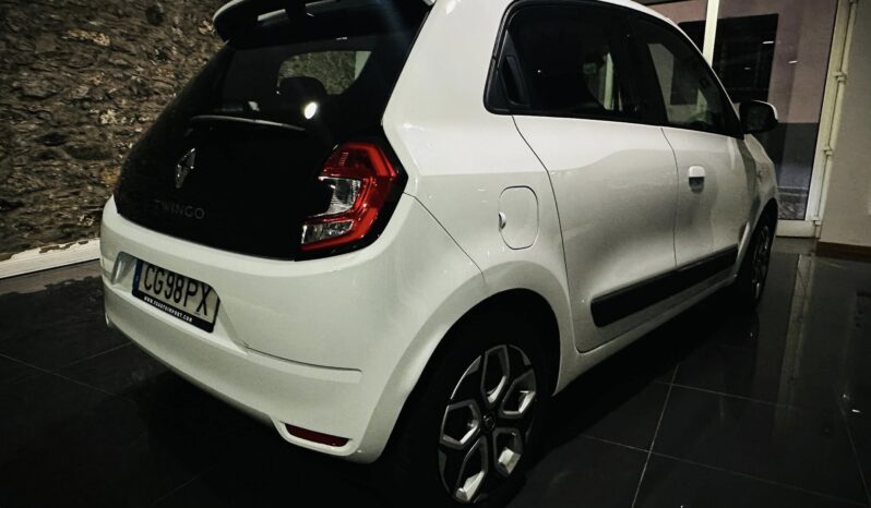 RENAULT TWINGO 1.0 SCE completo