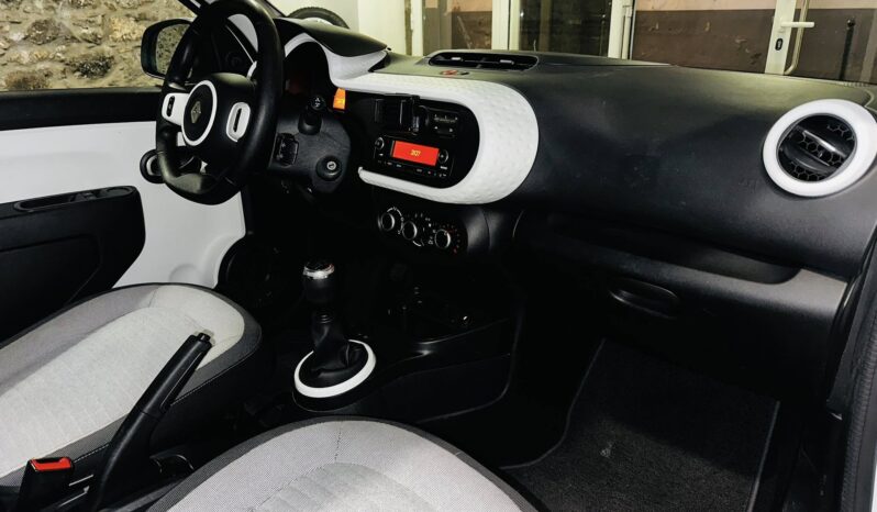 RENAULT TWINGO 1.0 SCE completo