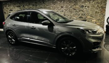 FORD KUGA 1.5T ST LINE 150CV completo