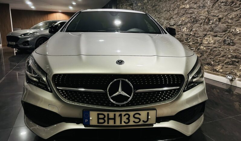 MERCEDES BENZ CLA 180d SHB PACK AMG completo