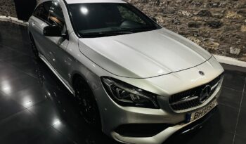 MERCEDES BENZ CLA 180d SHB PACK AMG completo