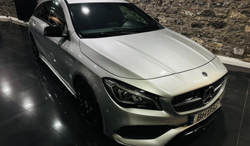 MERCEDES BENZ CLA 180d SHB PACK AMG completo