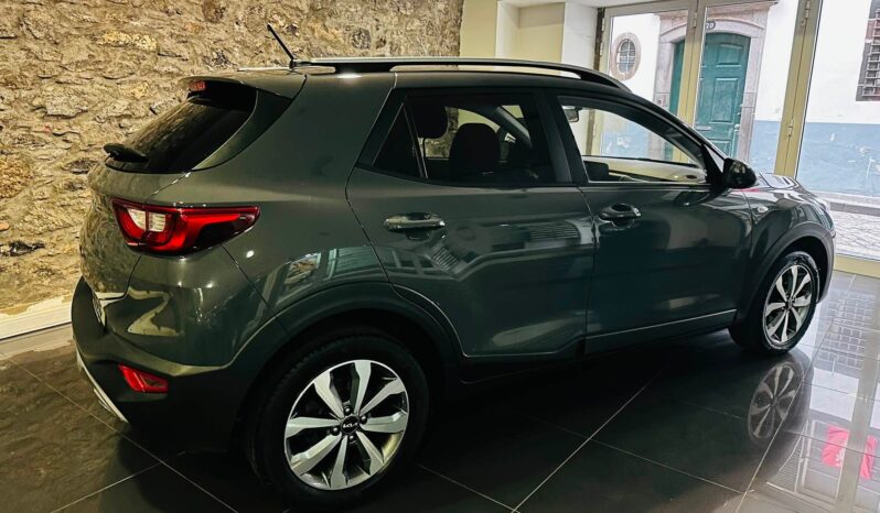 KIA STONIC 1.2 DYNAMIC completo