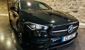 MERCEDES BENZ CLA180 SHB PACK AMG / NIGHT completo