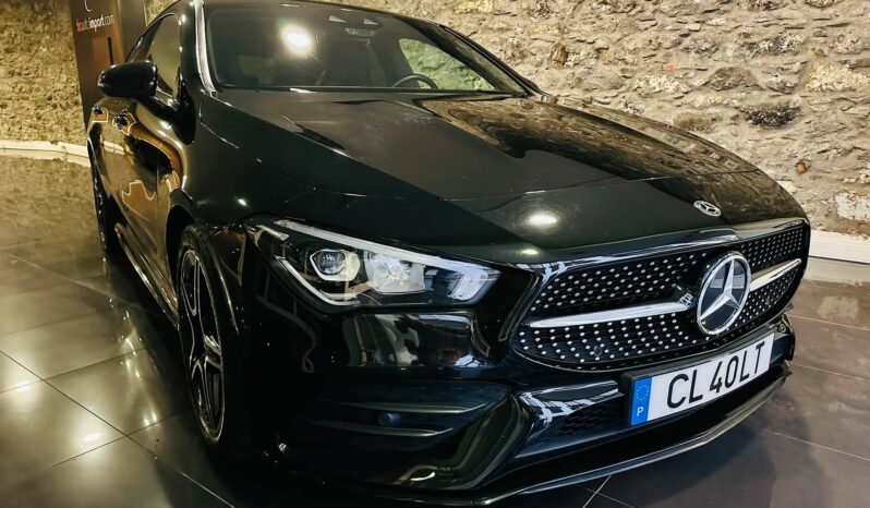MERCEDES BENZ CLA180 SHB PACK AMG / NIGHT completo