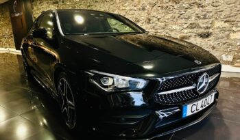 MERCEDES BENZ CLA180 SHB PACK AMG / NIGHT completo